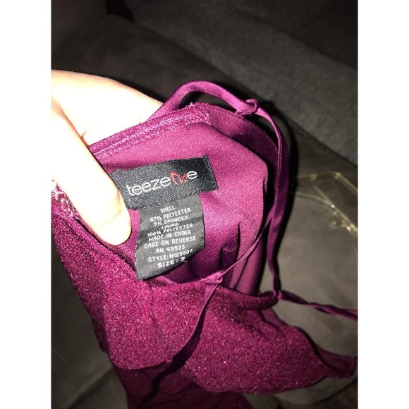 David’s bridal red formal slit dress - Picture 7 of 7